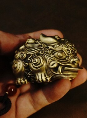 全压貔貅手把件随桌盘玩解铜男士把玩件文玩挂件双头皮丘身面摆件