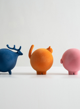 现代简约彩色可爱动物摆件家居客厅装饰样板间儿童房书架卡通摆设