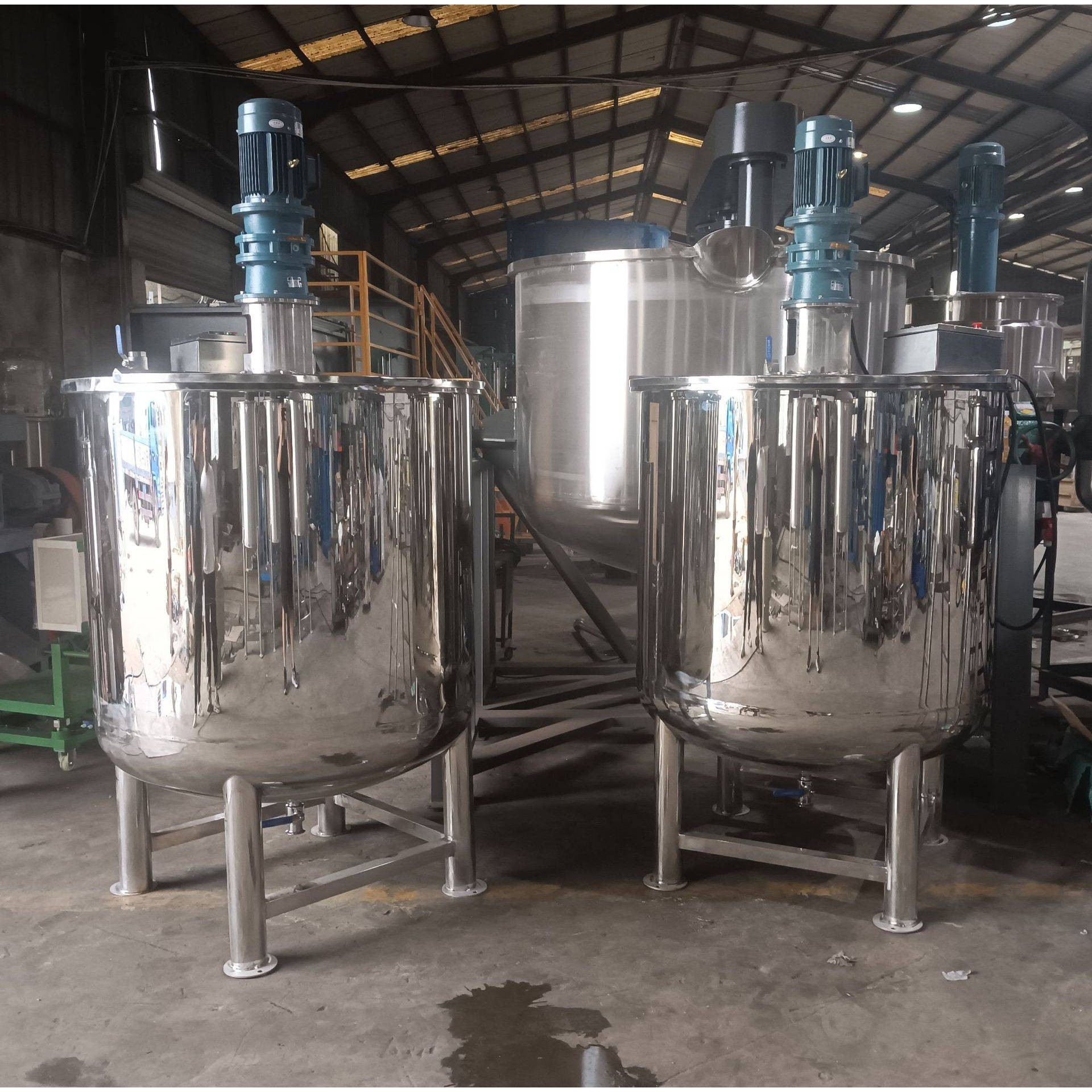 电加热搅拌罐不锈钢恒温冷热罐1吨电加热不锈钢搅拌罐304不锈钢桶,淘宝优惠券,粉丝福利购,淘宝优惠卷