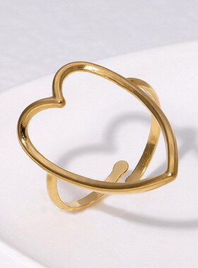 European Fashion Stainless Steel Heart Ring Simple and Versa