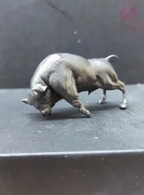 华尔街铜牛摆件金牛气冲天工艺品办公室桌牛市全黄铜牛摆件装饰