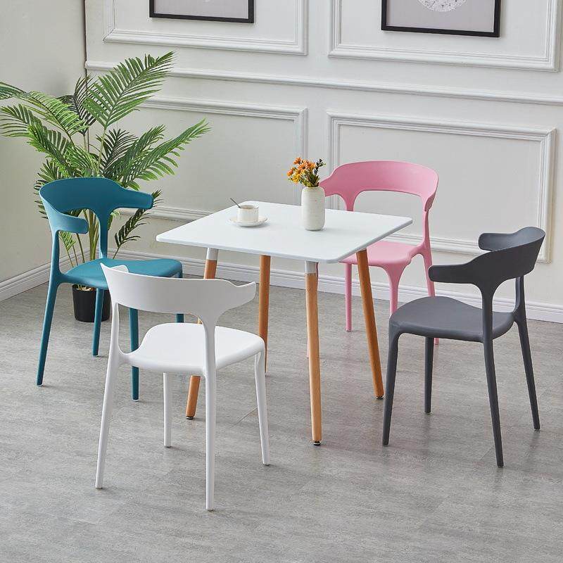 r^北欧餐桌椅组合现代简约小户型家用饭桌实木白色伊姆斯洽谈桌椅,淘宝优惠券,粉丝福利购,淘宝优惠卷