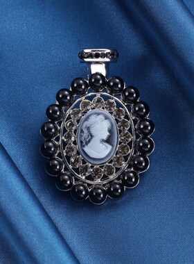 Pearl Brooch Fashion HighEnd Beauty Head Corsage Retro Perfu