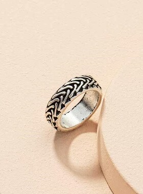 Ring ins retro texture hip hop style ring popular boho metal