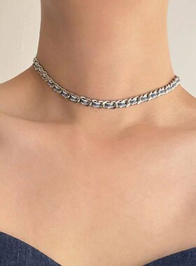 Stylish Stainless Steel Cuban Chain With Denim C Shaped Hoop