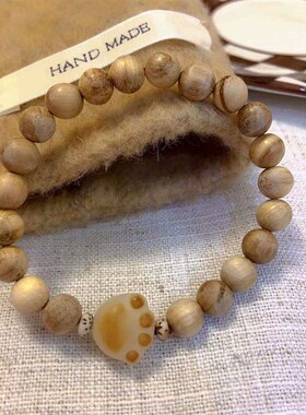 White Jade Bodhi Cheese Cheese Green Sandalwood Cat Single C