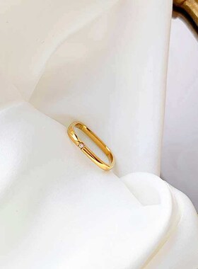 No. 7 fashion tend personality square ring plain circle zirc