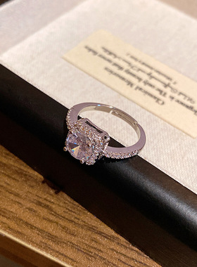 2025年爆款小方糖戒指女轻奢小众高级感精致锆石开口可调节食指戒