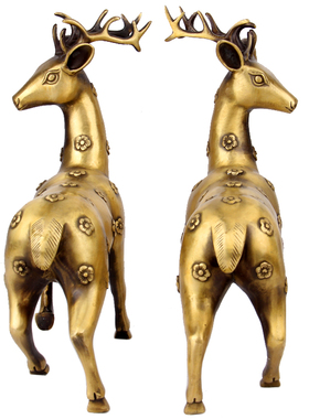 朴器 擦黑色铜梅花鹿摆件