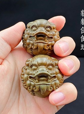 天然绿檀木貔貅保健球手把件工艺摆件文玩转运送礼按摩狮子头手球