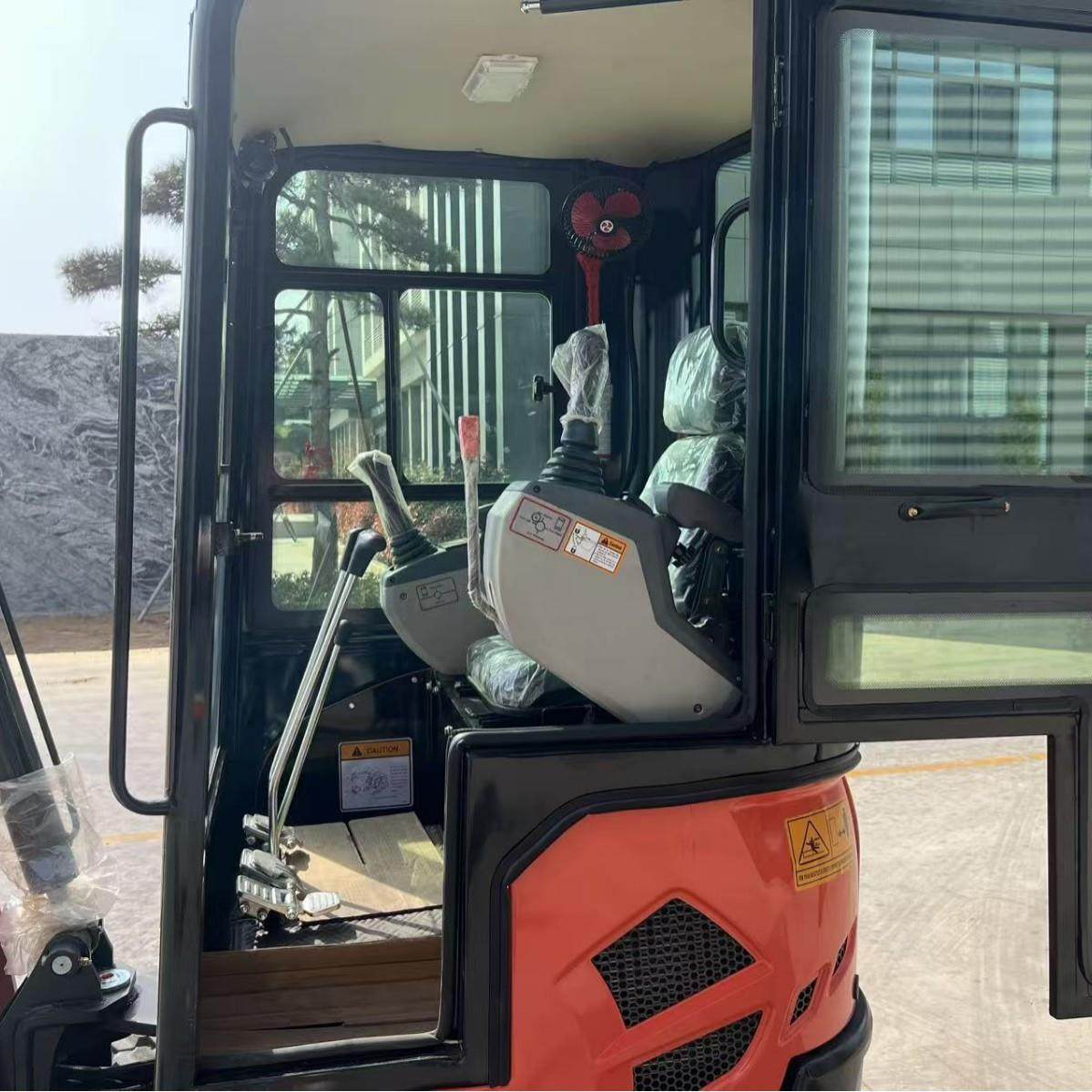 履带式微型挖掘机 城市公园 基础 景观灯布置园林美化作业机械,淘宝优惠券,粉丝福利购,淘宝优惠卷