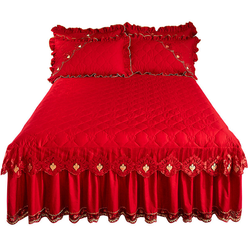 全棉大红刺绣边婚庆结婚床裙三件套全棉床罩加厚夹棉防滑床套单件,淘宝优惠券,粉丝福利购,淘宝优惠卷