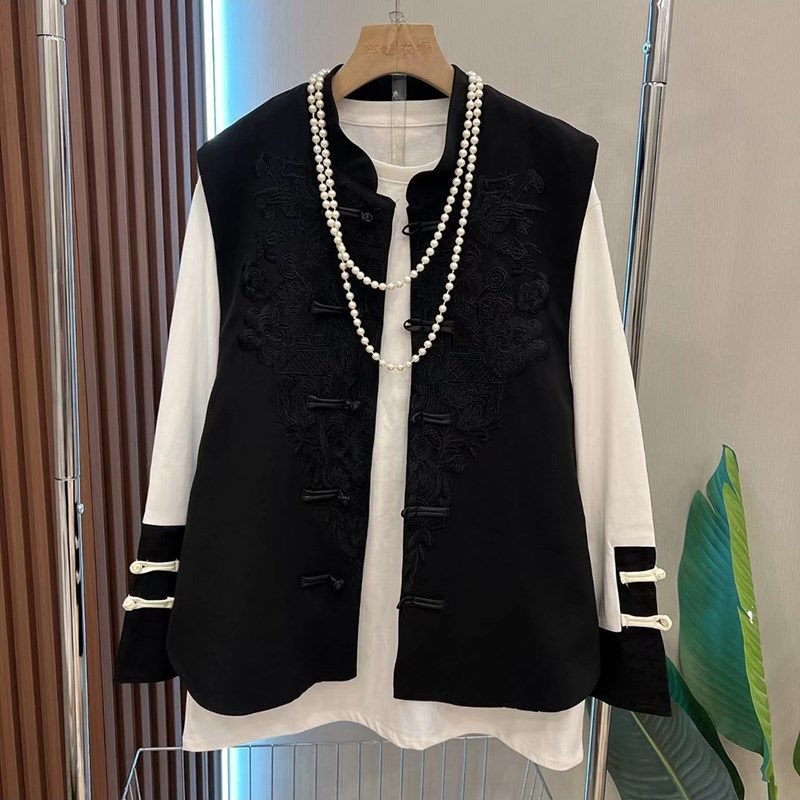 胖妹妹盘扣马甲女2024春季新款复古宽松新中式叠穿马夹无袖小外套,淘宝优惠券,粉丝福利购,淘宝优惠卷