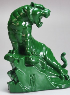 老虎实木摆件木头绿色老虎实木摆件木质雕刻木雕生肖寅虎上虎工艺