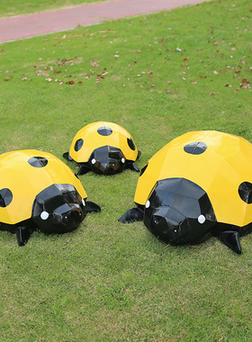 玻璃纤维几何七星瓢虫雕塑样品屋展示中心幼儿园大型甲壳虫卡通动