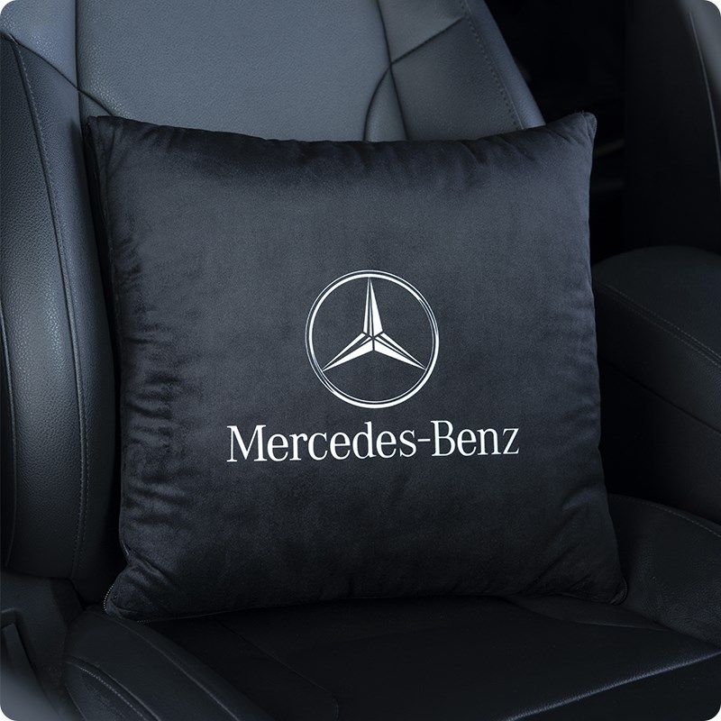 买一送一 汽车抱枕被子两用毯子定制奔驰宝马奥迪logo通用可折叠,淘宝优惠券,粉丝福利购,淘宝优惠卷