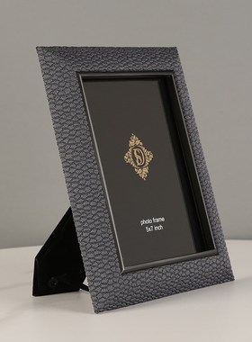 金属皮革相框相架6寸7寸画框相册摆台样板房卧室床头柜摆件装饰品