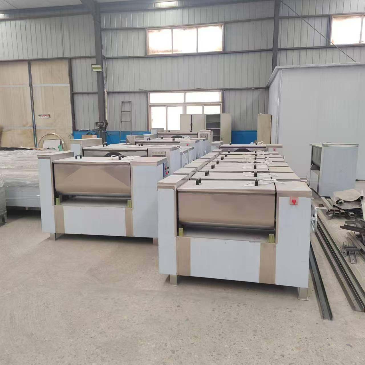 火腿肠加工设备小型拌馅机变频自动出料肠类加工设备,淘宝优惠券,粉丝福利购,淘宝优惠卷