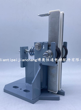 奥的斯导靴奥的斯滑动导靴滚轮导靴0奥的斯dx1b导靴DAA2160F1靴衬