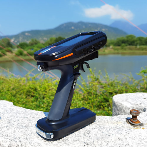 Radiolink乐迪RC8X遥控器FPV车船机器人枪控通道触摸屏双混控实测 - 图1