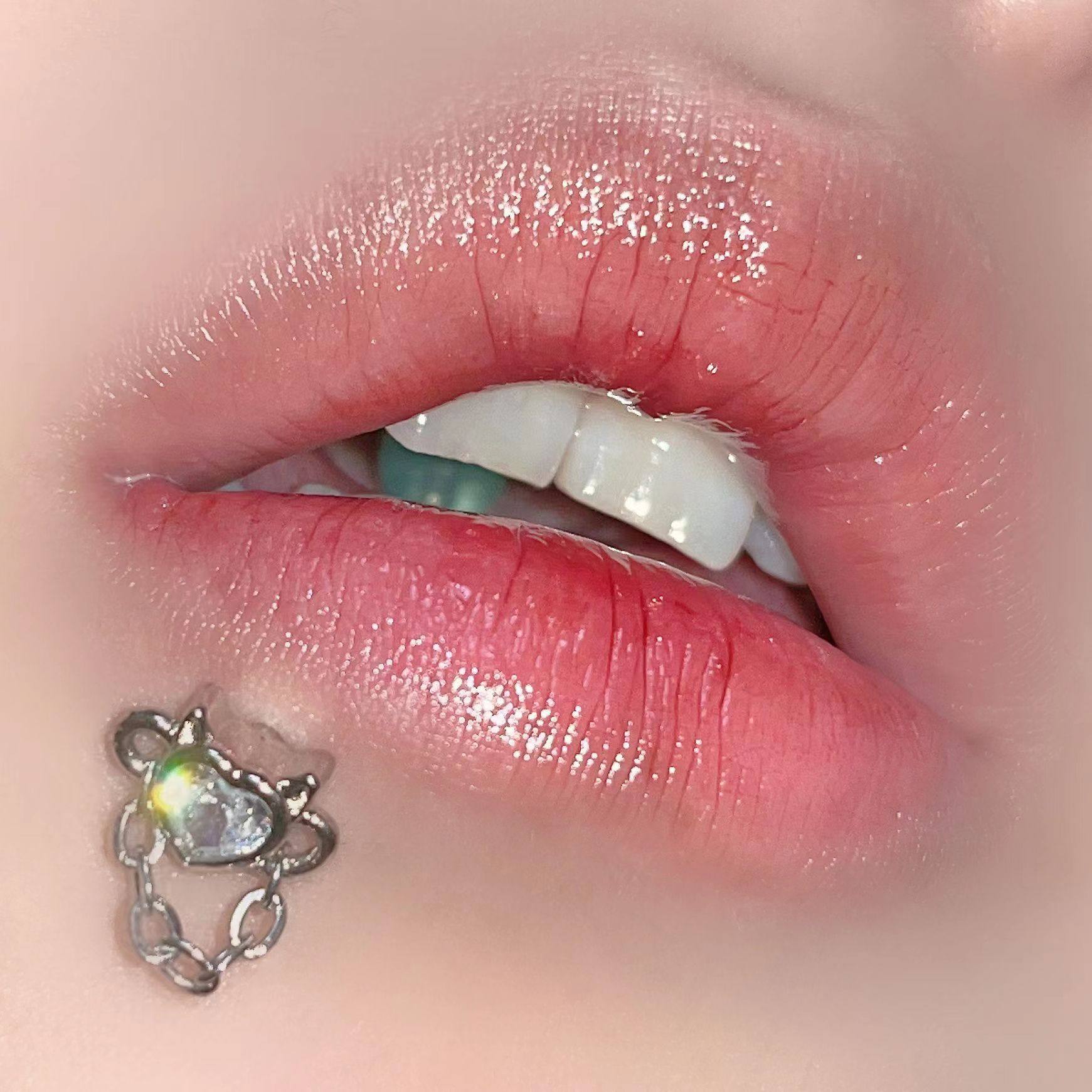 链条爱心唇钉三色耳骨钉不锈钢穿刺饰品辣妹小众,淘宝优惠券,粉丝福利购,淘宝优惠卷