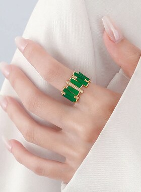 祖母绿小众日式轻奢戒指女高级感