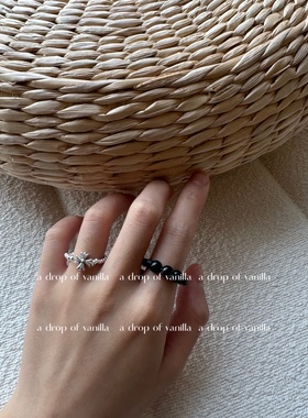 Vanilla / 韩国silver 黑色豆豆组合串珠戒指 一套哦