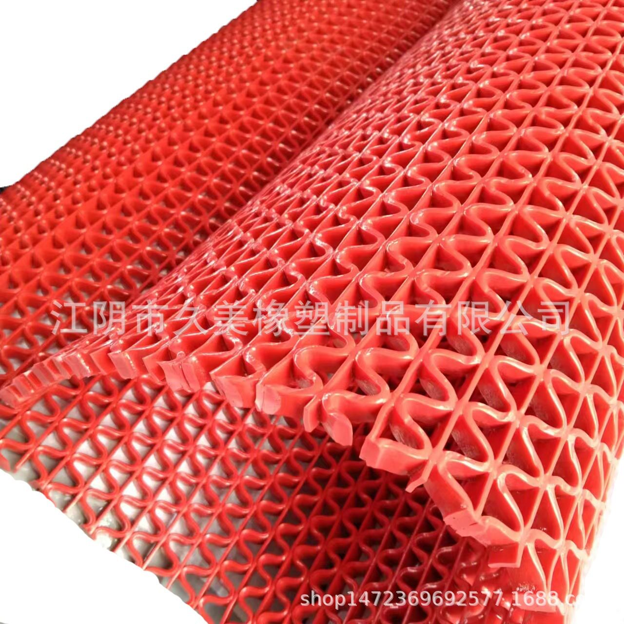 Source manufacturer PVC plastic hollow anti-slip mat S-grid plastic carpet toilet swimming pool bathroom workshop floor mat