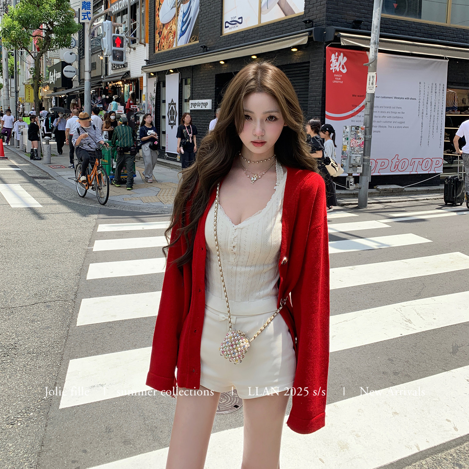 你的懒懒llan【美貌公式】桑蚕丝羊毛天丝V领修饰线条针织背心女,淘宝优惠券,粉丝福利购,淘宝优惠卷