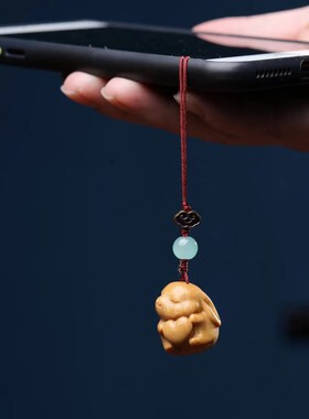绿檀木爱心萌兔手机挂链实木雕刻工艺生肖小兔钥匙包包装饰品挂件