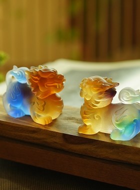 龙年吉祥物2024新款琉璃貔貅招财摆件办公室客厅茶桌茶宠装饰摆件
