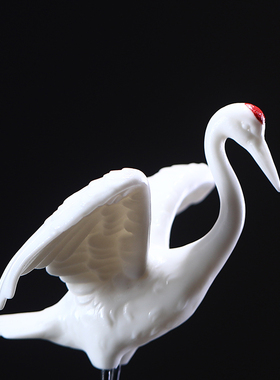 龙器创意陶瓷白鹤摆件办公室客厅玄关博古架酒柜软装饰工艺品摆设