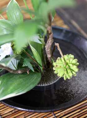 三足花器陶瓷禅意复古中式日式小原流插花器皿底座花盆剑山插花器