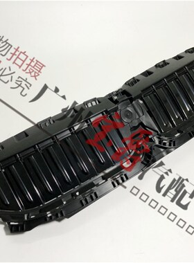 适用宝马3系G28中网320底座325支架328进气口330集风罩G20百叶窗