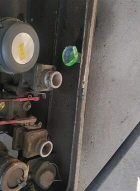 油罐车人孔盖下装卸油阀海底阀配件四氟橡胶密封垫维修包修理垫片