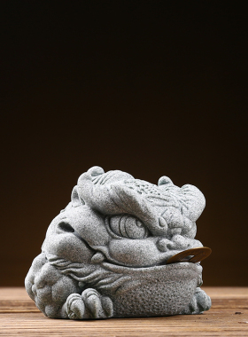 青砂石日进斗金招财金蟾动物摆件茶宠精品可养创意茶盘茶玩装饰品
