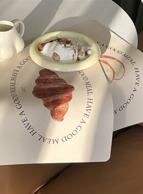 北欧风餐垫家用防水油防烫西餐具碗盘餐厅桌垫子皮革隔热现代简约
