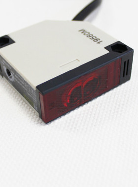 沪工红外线漫反射12V24V36V220V380V光电开关感应传感器PQ58MRA