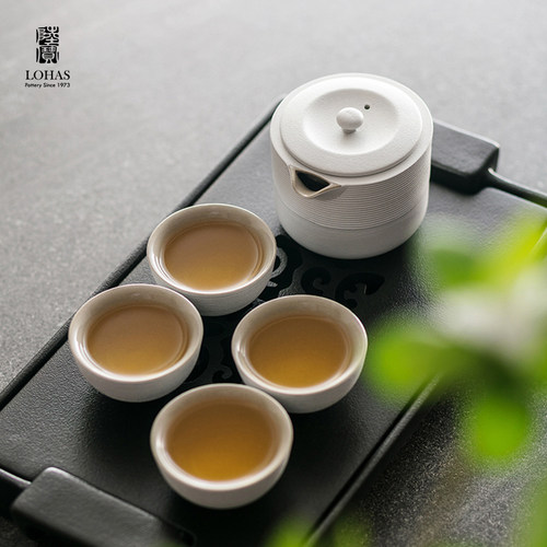 陆宝官方茶具旋纹旅行壶茶组一壶两杯黑白色茶礼德国红点设计奖 - 图1