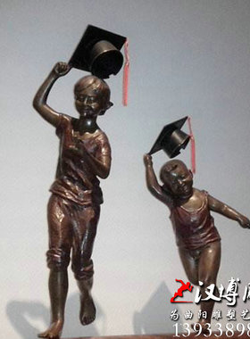 不锈钢少先队员人物雕塑校园主题红领巾少年学生铸铜雕像城市雕塑