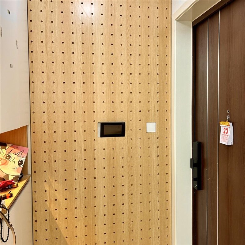 Hole board storage rack solid wood entrance hall wall finishing storage rack paint-free board styling wall custom storage layer