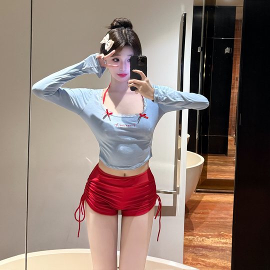 Синий кружевной солнцезащитный бикини с лямкой на бретельках Pure Desire и длинными рукавами