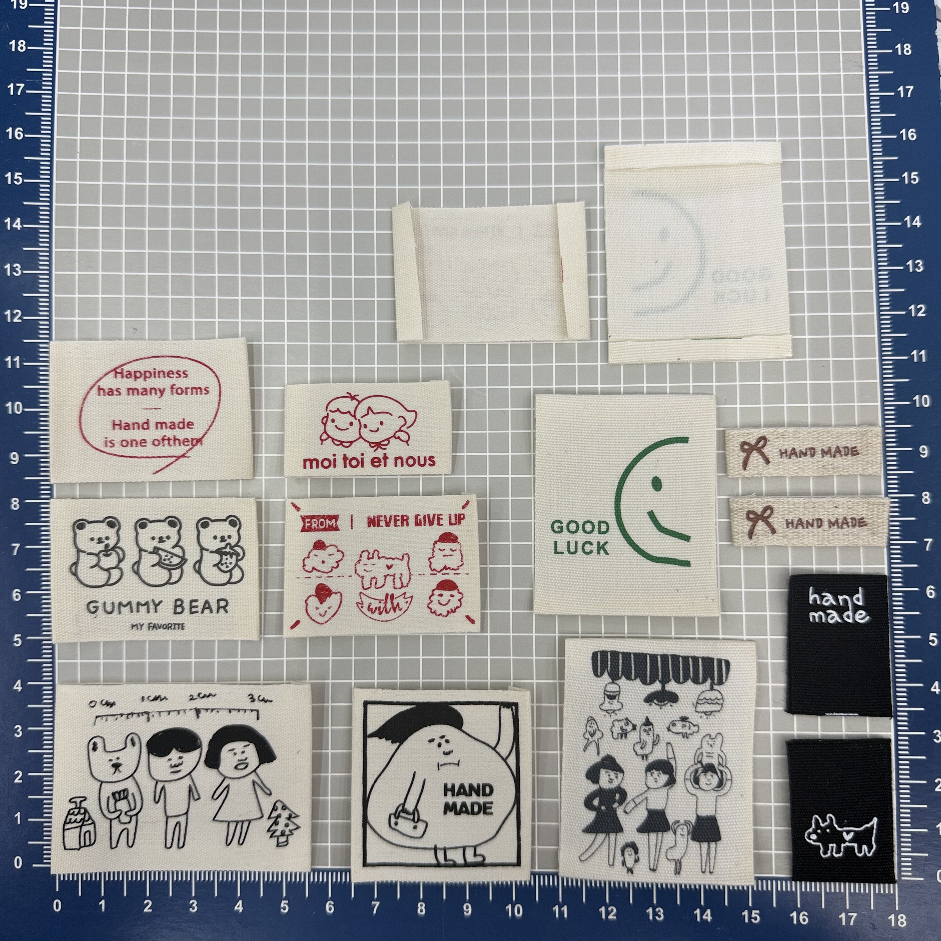 韩国布标现货领标包包服装辅料标签商标领标新品袜口标卡通不褪色,淘宝优惠券,粉丝福利购,淘宝优惠卷