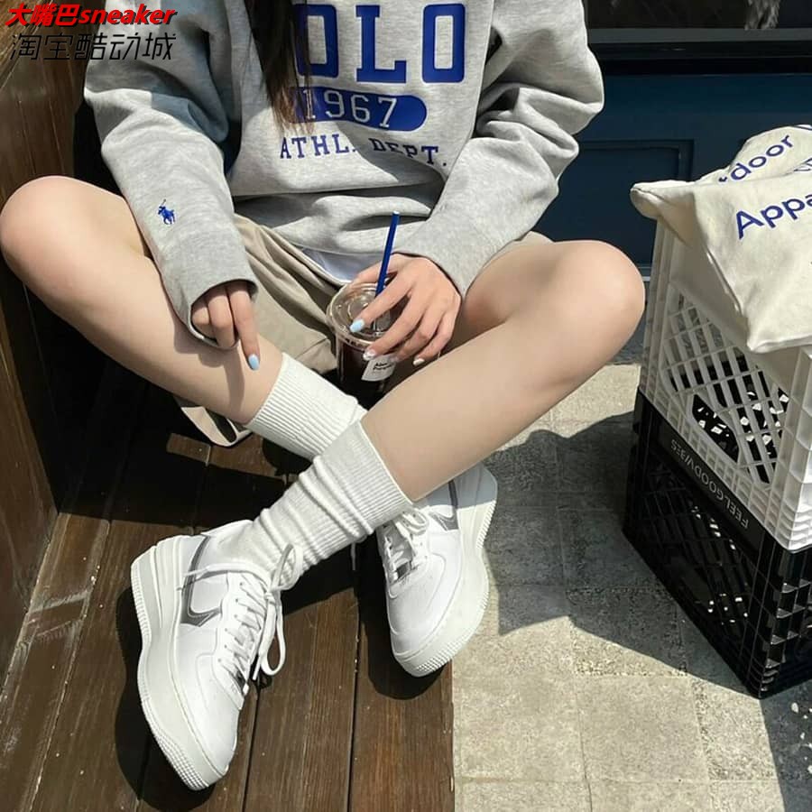 Nike Air Force 1耐克AF1女鞋白银解构空军一号板鞋DJ9946-101-图0