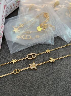 实拍迪家/D家新款五角星CD手链镶嵌钻锁骨链复古时尚星星高品气质