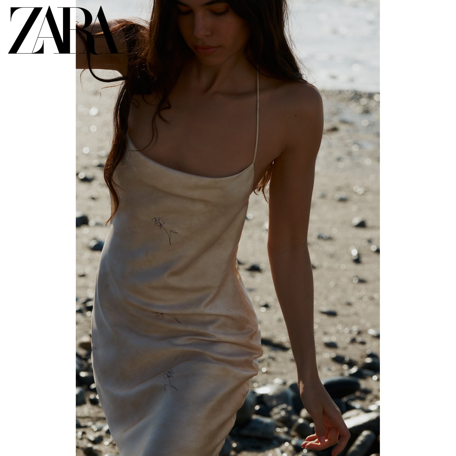 ZARA24春季新品 TRF 女装 丝缎质感印花连衣裙 2957016 741