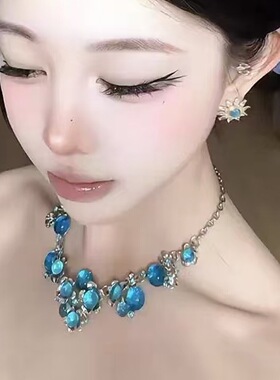 新款蓝色水晶花朵项链女轻奢气质小众高级感颈链高级感锁骨链女潮