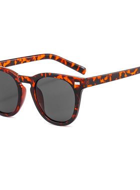 墨镜男防紫外线强光开车眼镜女