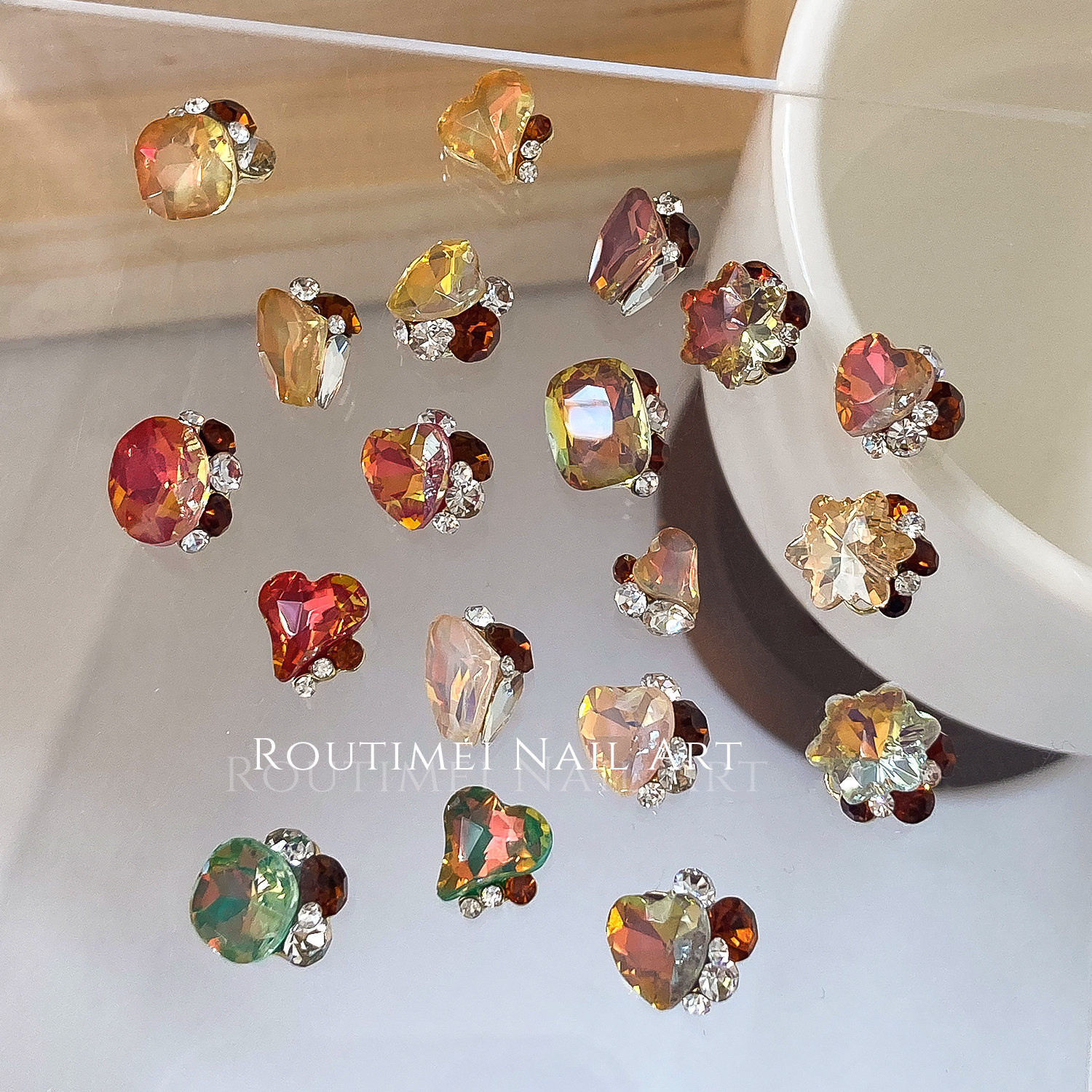 柔荑美美甲爆闪钻饰彩色水晶装饰DIY配件高级感成品堆钻指甲装饰,淘宝优惠券,粉丝福利购,淘宝优惠卷