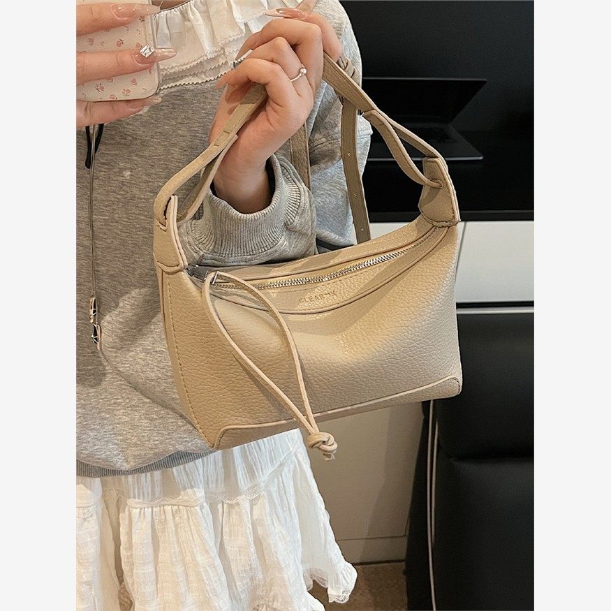 韩国简约气质小包包2025新款时尚荔枝纹小方包夏季流行通勤单肩包,淘宝优惠券,粉丝福利购,淘宝优惠卷